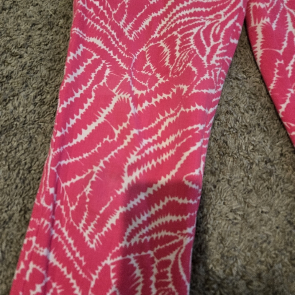 Lilly Pulitzer Luxury Capri Pants 4 Pink Style # 49057 - Picture 3 of 7